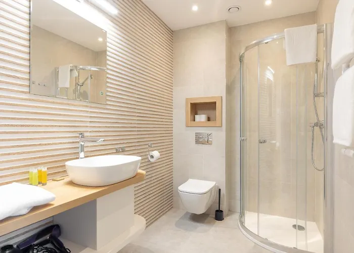 Esencja Warszawy Nowy Swiat By Bookinghost Appartement