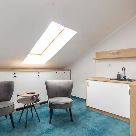 Esencja Warszawy Nowy Swiat Apartment