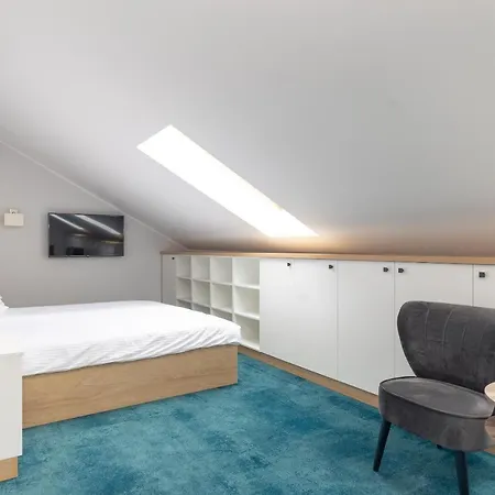 Esencja Warszawy Nowy świat Warszawa