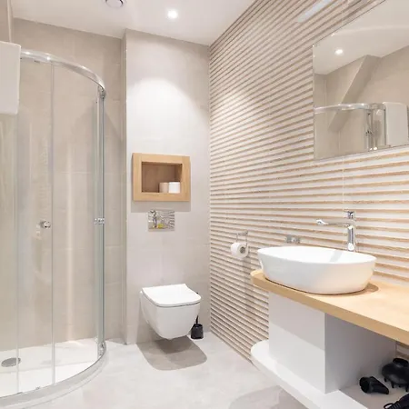 Apartament Esencja Warszawy Nowy świat 3*