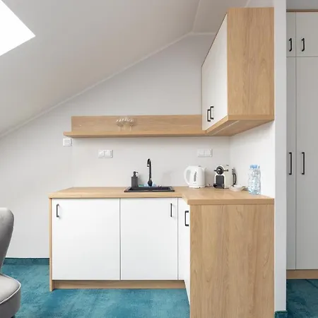 Esencja Warszawy Nowy Swiat By Bookinghost Apartamento