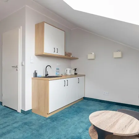 Esencja Warszawy Nowy Swiat By Bookinghost Apartamento Varsóvia