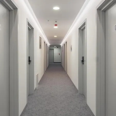 Esencja Warszawy Nowy Swiat * Varšava