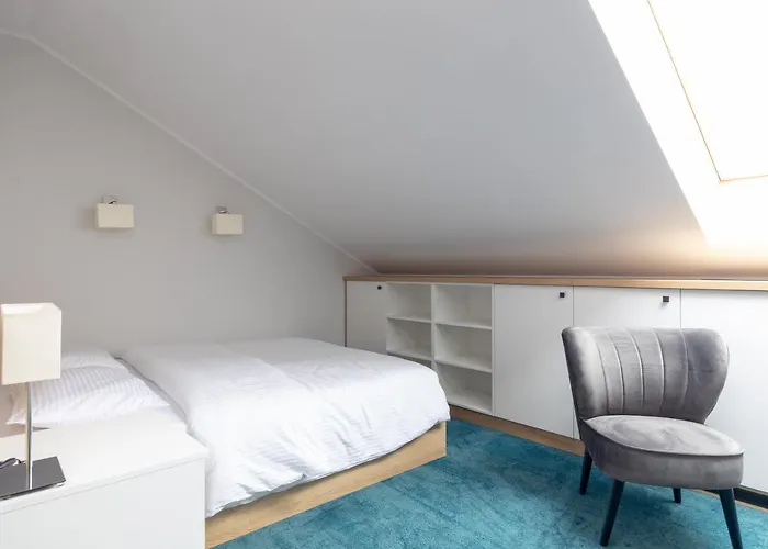 Apartment Esencja Warszawy Nowy Swiat By Bookinghost 3*