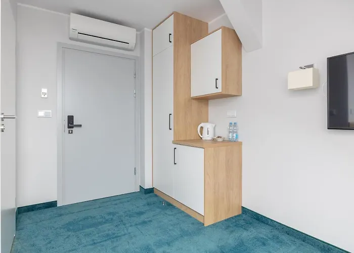 Esencja Warszawy Nowy Swiat By Bookinghost Apartment Warsaw