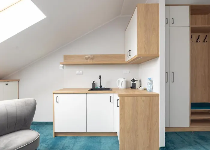 Esencja Warszawy Nowy Swiat By Bookinghost Apartment